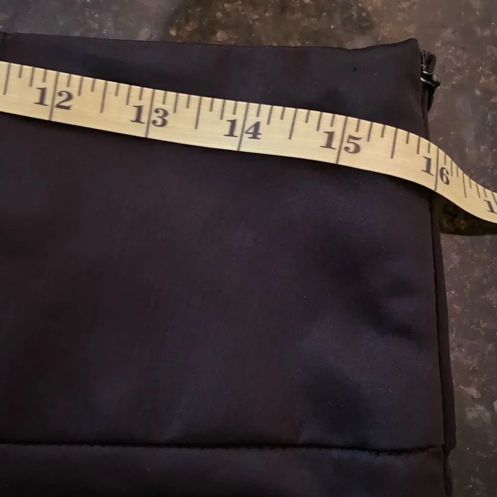 #OfficeSiren 💃 Heart & Soul Ruffle Back *Satin* Feel Skirt Sz 9 EUC - Picture 7 of 8